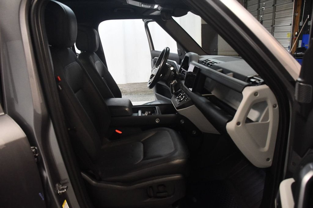 Used 2022 Land Rover Defender 110 X-Dynamic HSE AWD/4WD image 32