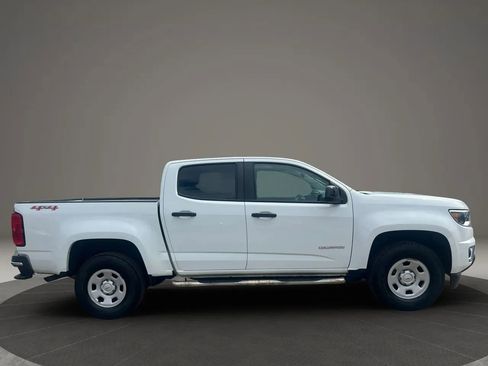 Used 2019 Chevrolet Colorado W/T w/ WT Convenience Package AWD/4WD image 4