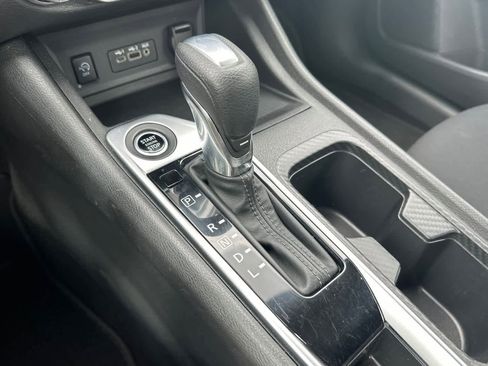 Used 2024 Nissan Sentra SV image 20