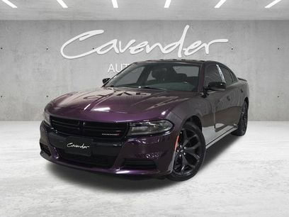 Used 2020 Dodge Charger SXT w/ Blacktop Package