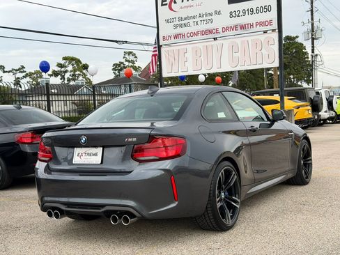 Used 2018 BMW M2 RWD image 9