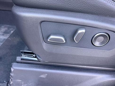 New 2026 GMC Sierra 1500 Denali w/ Denali Reserve Package image 13