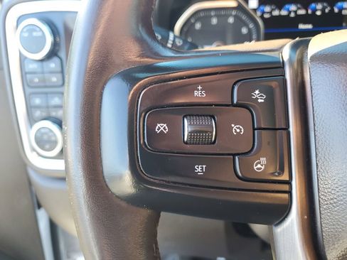 Used 2022 GMC Sierra 2500 Denali w/ Denali Ultimate Package image 32