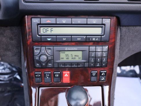 Used 2002 Mercedes-Benz SL 500 image 57