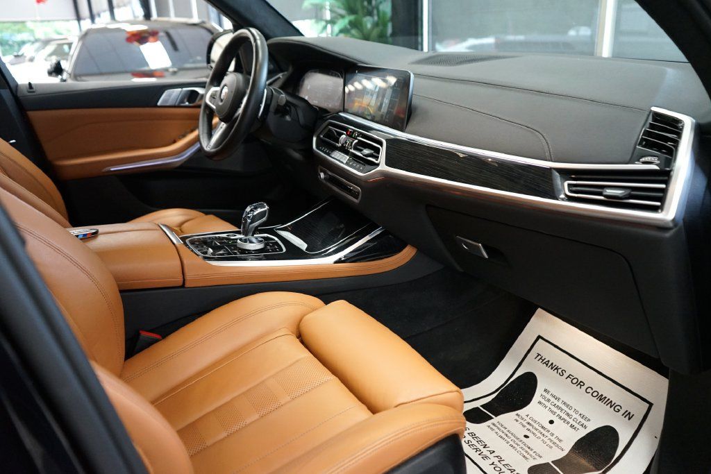 Used 2022 BMW X7 xDrive40i w/ M Sport Package AWD/4WD image 55