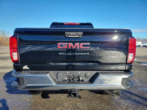 New 2026 GMC Sierra 3500 SLE image 6