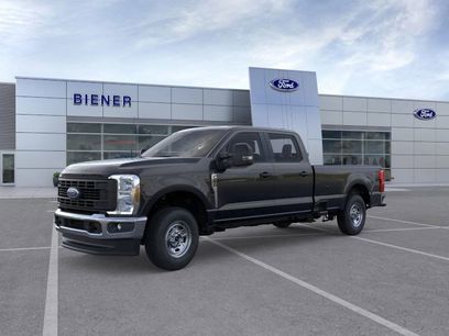 New 2026 Ford F250 XL w/ XL Chrome Package