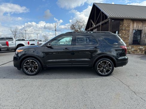 Used 2015 Ford Explorer Sport w/ Equipment Group 401A image 3