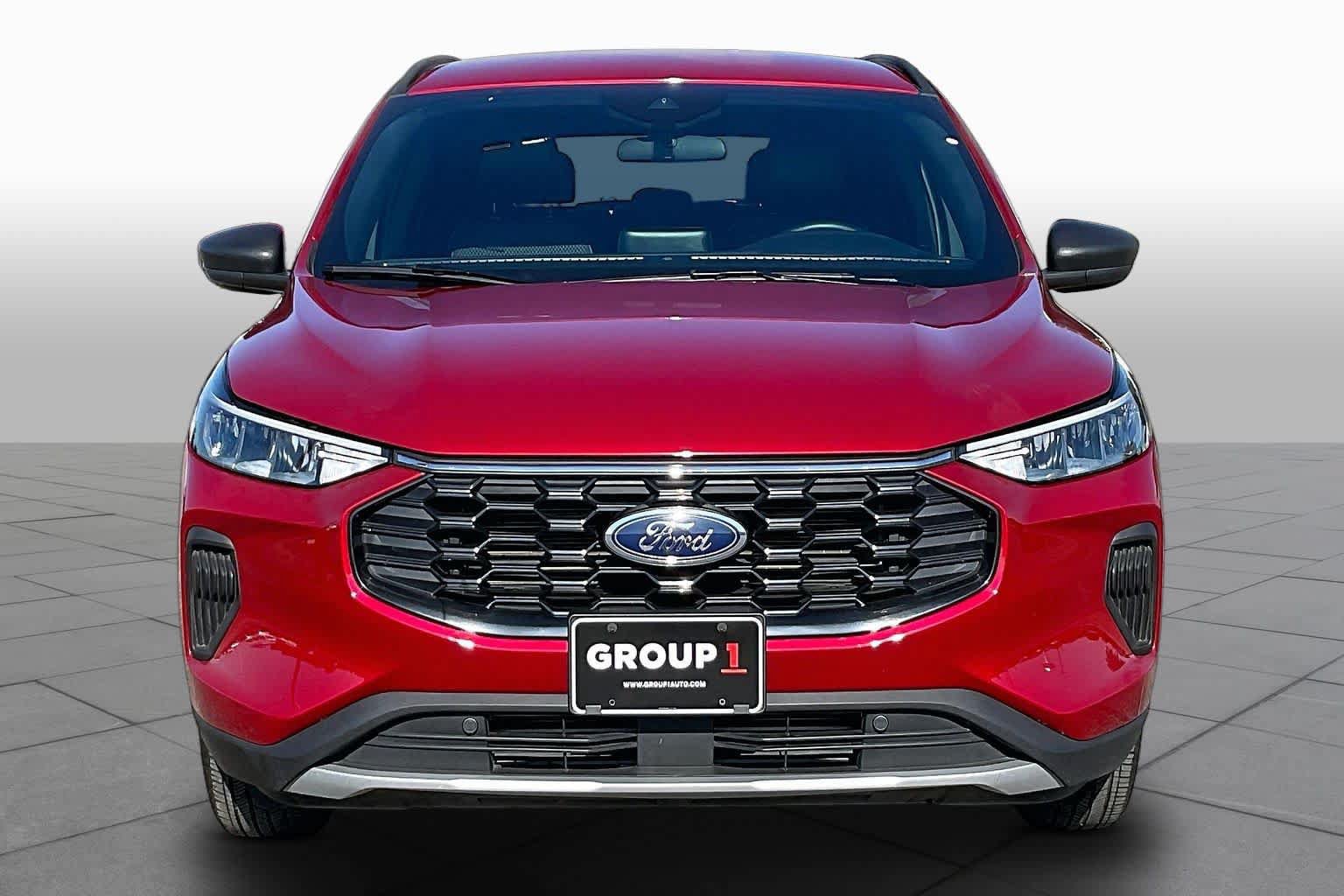 Used 2025 Ford Escape ST-Line FWD image 4