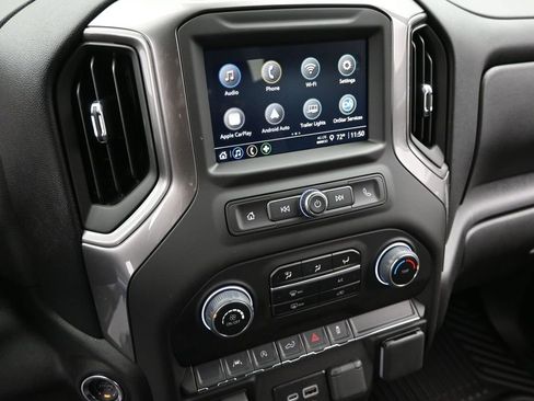 Used 2025 Chevrolet Silverado 1500 Custom image 15