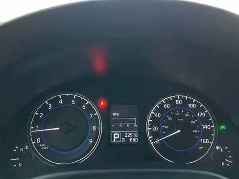 Used 2012 INFINITI G37 Journey w/ Premium Pkg image 22