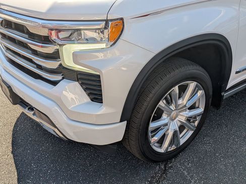 Certified 2023 Chevrolet Silverado 1500 High Country image 11