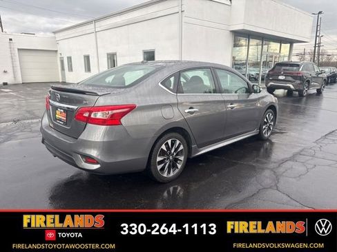 Used 2019 Nissan Sentra SR image 5
