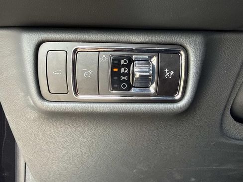 New 2026 Lincoln Aviator 2WD image 32