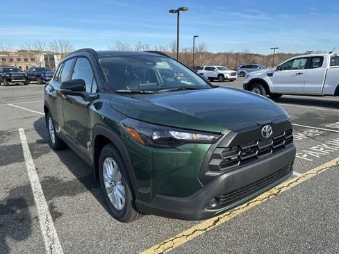 New 2026 Toyota Corolla Cross LE image 7
