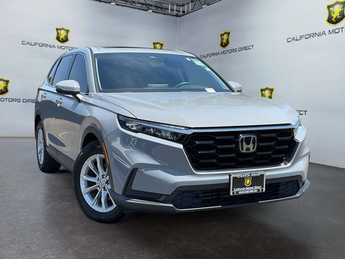 Used 2024 Honda CR-V EX image 3