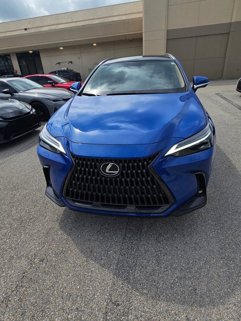 Certified 2025 Lexus NX 350h AWD w/ Accessory Package (K3) image 3