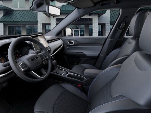 New 2026 Jeep Compass Latitude AWD/4WD image 24