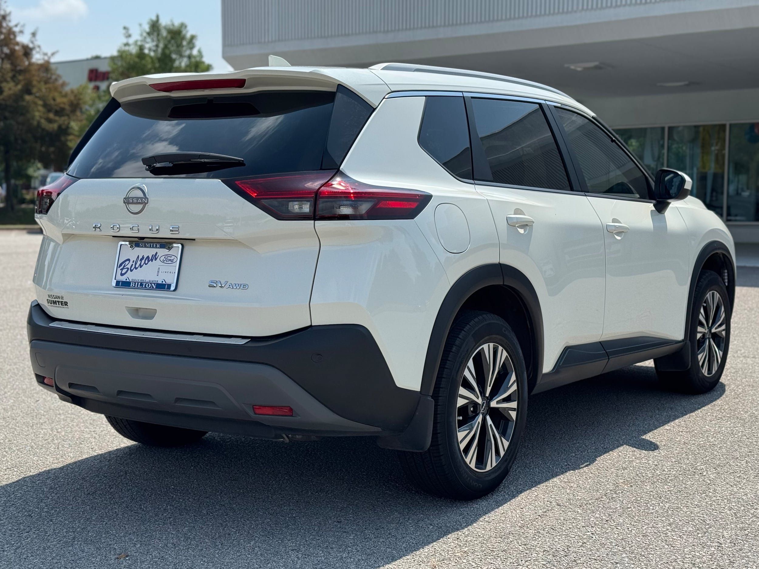 Used 2023 Nissan Rogue SV w/ SV Premium B Package AWD/4WD image 11