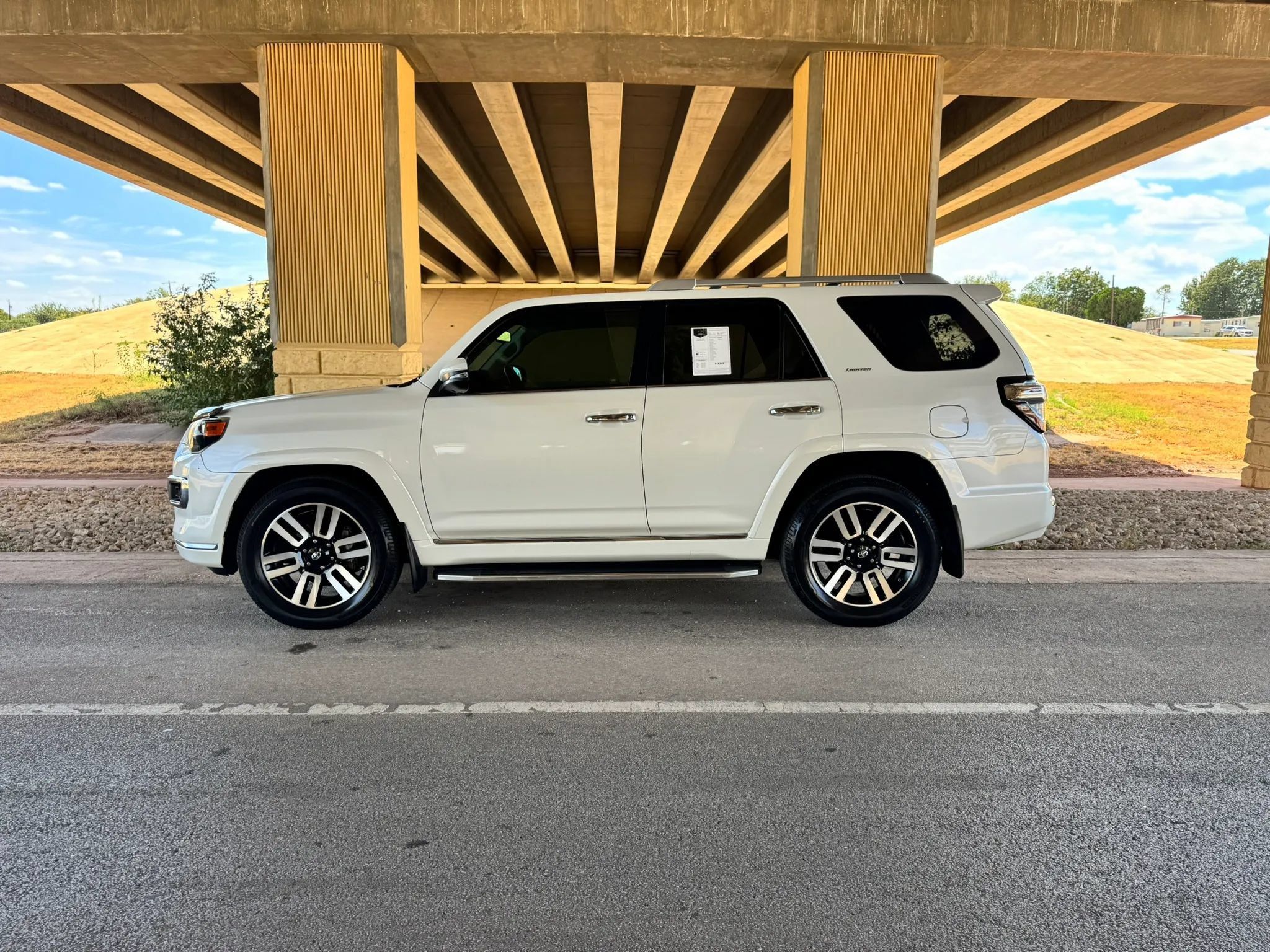 Used 2018 Toyota 4Runner Limited RWD image 6