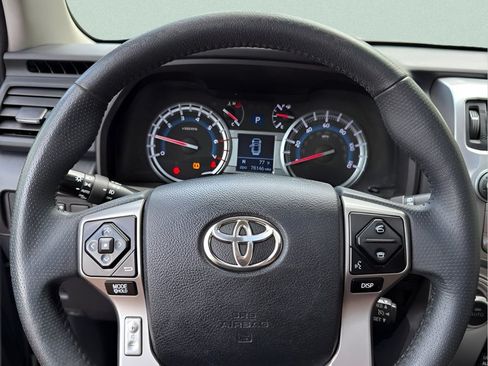 Used 2017 Toyota 4Runner Limited AWD/4WD image 16