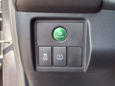 Used 2021 Honda HR-V LX image 25