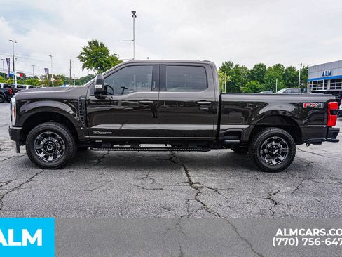 Used 2024 Ford F250 Lariat w/ Sport Appearance Package AWD/4WD image 9