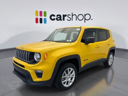 Used 2023 Jeep Renegade Latitude