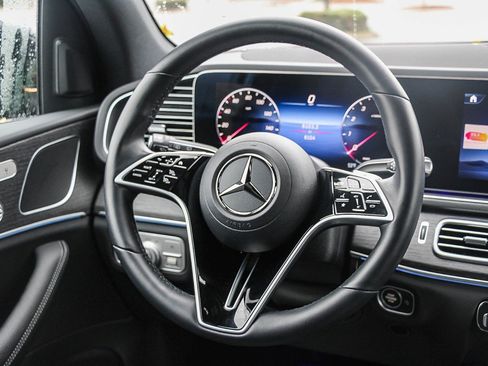 Certified 2025 Mercedes-Benz GLE 350 4MATIC image 15