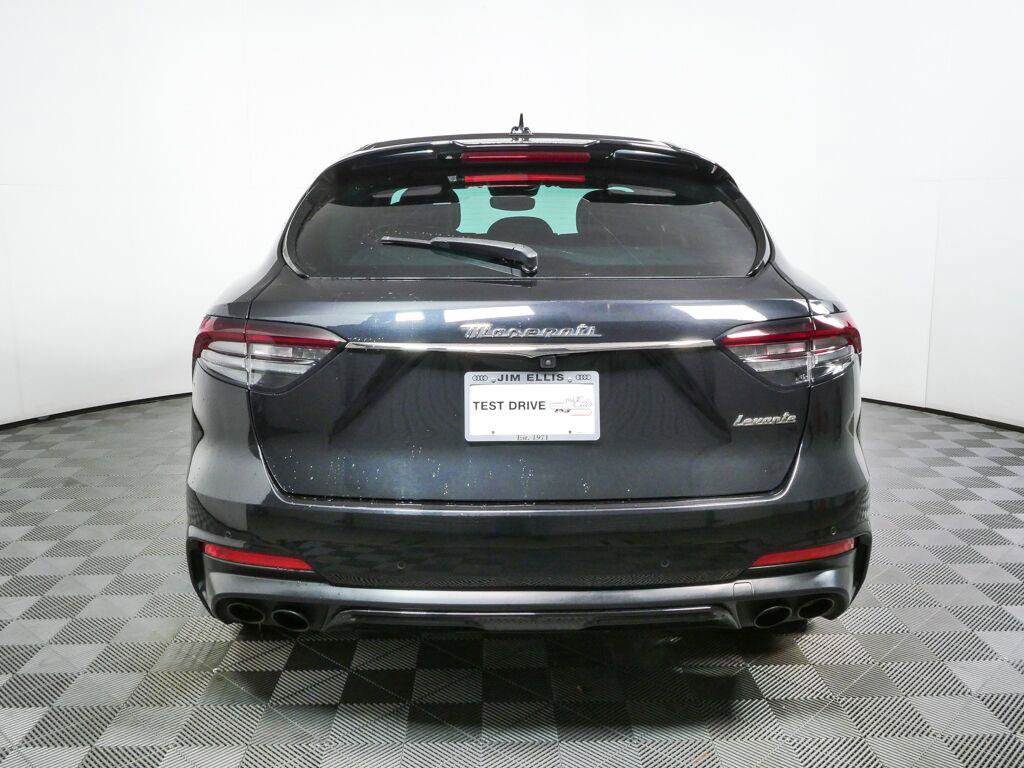 Used 2022 Maserati Levante Modena AWD/4WD image 26