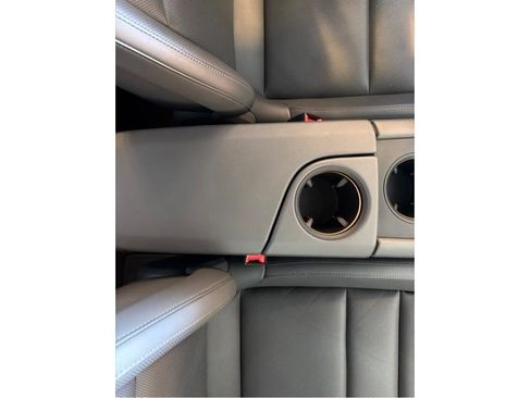 Used 2020 Porsche Taycan AWD/4WD image 22