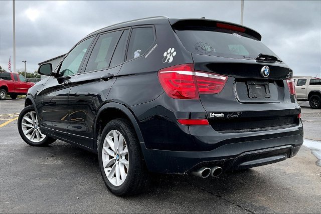 Used 2017 BMW X3 xDrive28i AWD/4WD image 3