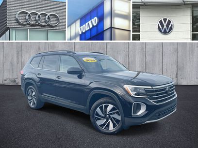 Certified 2025 Volkswagen Atlas SE w/ Panoramic Sunroof Package