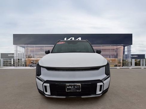 New 2026 Kia EV9 GT-Line AWD/4WD image 9