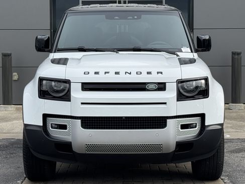 Certified 2023 Land Rover Defender 110 S AWD/4WD image 8