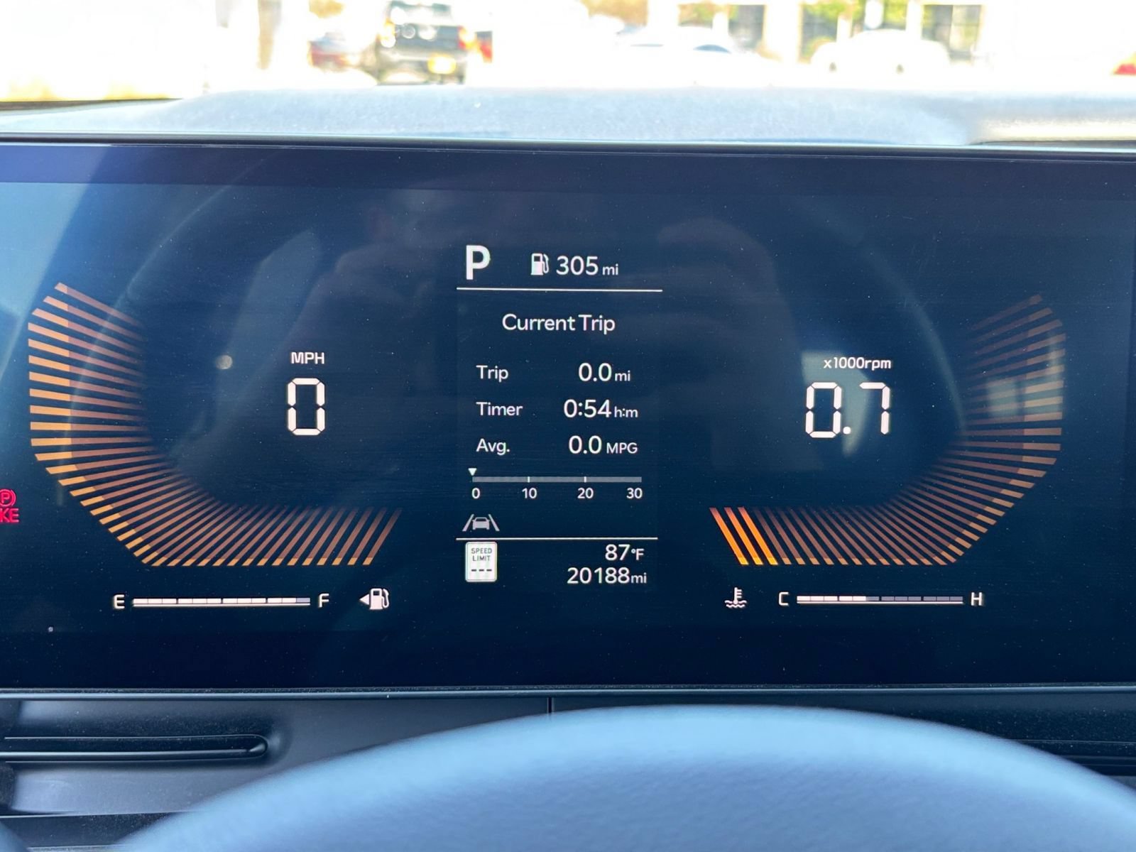 Used 2026 Kia Carnival FWD image 43