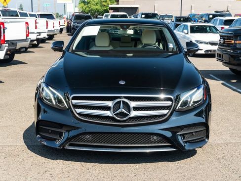 Used 2019 Mercedes-Benz E 300 image 2