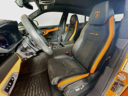 Used 2024 Lamborghini Urus S AWD/4WD image 20