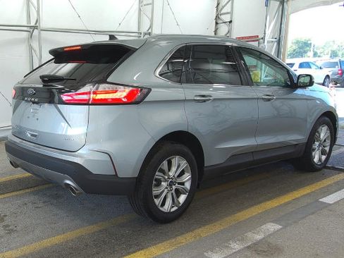 Used 2022 Ford Edge Titanium w/ Cargo Accessory Package AWD/4WD image 2