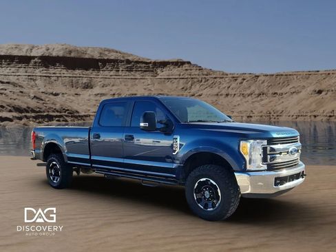 Used 2017 Ford F250 XL w/ STX Appearance Package image 7