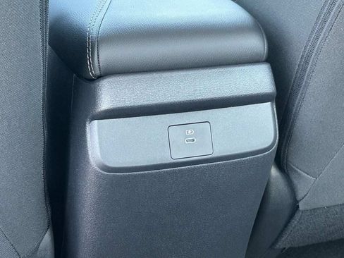 New 2027 Nissan Sentra SV w/ Floor Mat Package FWD image 15