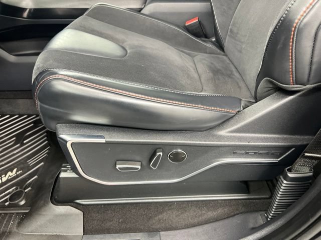 Used 2023 Ford F150 Raptor w/ Equipment Group 802A Raptor R AWD/4WD image 14