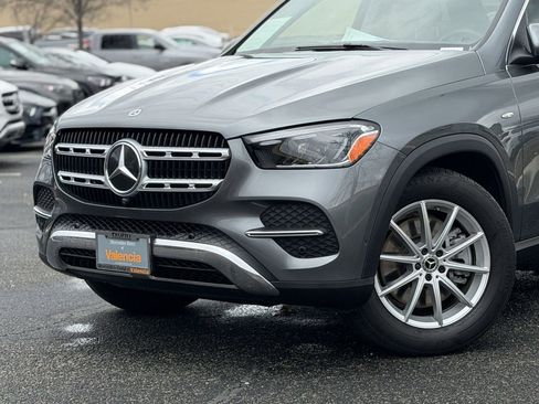 Certified 2025 Mercedes-Benz GLE 450e 4MATIC image 3