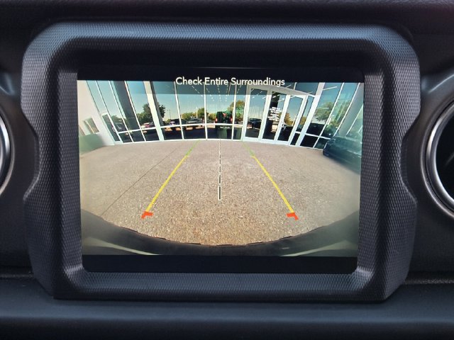 Used 2023 Jeep Wrangler Unlimited Rubicon 4xe AWD/4WD image 20