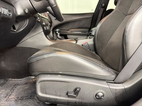 Used 2023 Dodge Charger R/T w/ Plus Group RWD image 19