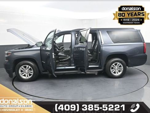 Used 2019 Chevrolet Suburban LT image 24