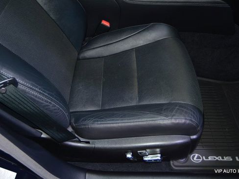 Used 2013 Lexus LS 460 w/ Comfort Pkg RWD image 19