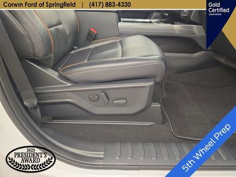 Certified 2025 Ford F250 Lariat AWD/4WD image 12