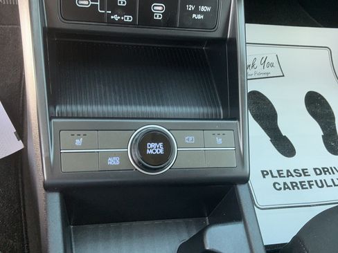 Used 2024 Hyundai Kona SEL FWD image 27