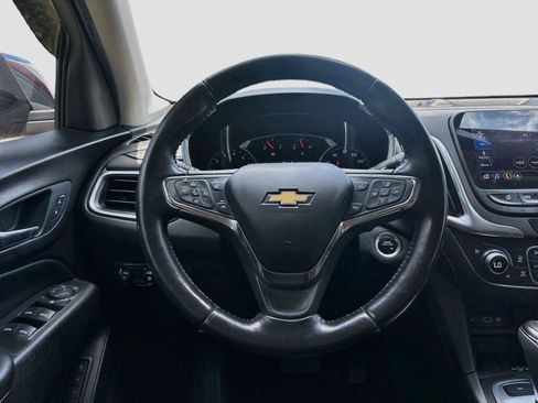 Used 2020 Chevrolet Equinox Premier AWD/4WD image 12